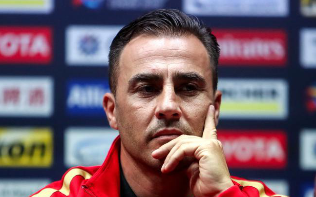 包含从里程碑夜亚特兰大回应争议到罗马赛后再遭质疑，犹他爵士防线松动备战亚冠的词条